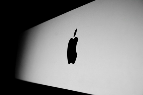 Apple Macintosh подешевеют в России