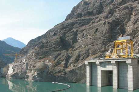 Взрывное устройство на Ирганайской ГЭС заложили у основного гидроагрегата