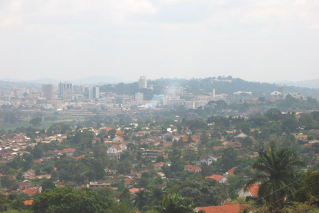 Число жертв взрывов в Уганде возросло до 64 человек