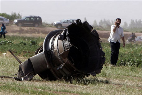 Двигатель упавшего в Иране Ту-154 отказал в воздухе