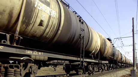 На юге Казахстана трое бизнесменов осуждены за продажу незаконно добытой нефти