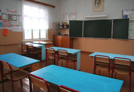 Школу в Москве впервые лишили аккредитации