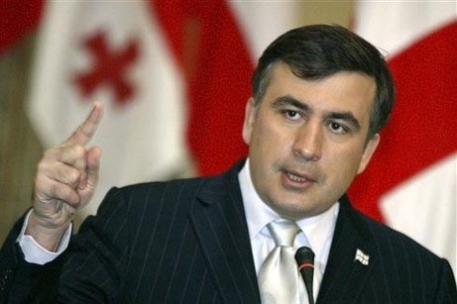 Саакашвили ответил на критику России по поводу "Мемориала славы"