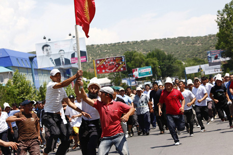 Правозащитники предупредили о беспорядках на юге Киргизии