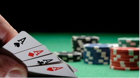 В Алматы прошел турнир по покеру среди СМИ