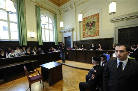 В Вене стартовал судебный процесс над казахстанским шпионом