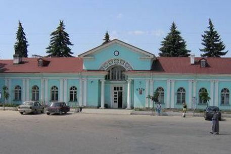 В Крыму из-за угрозы взрыва оцепили здание вокзала