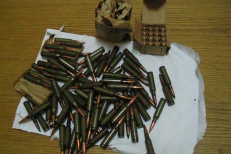 Казахстанские таможенники нашли боеприпасы в партии груза из США