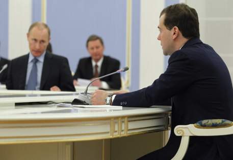 Медведев жестко пошутил над Путиным