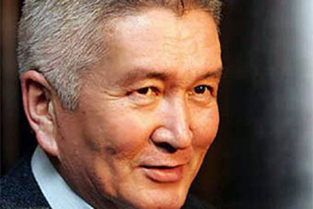 Феликс Кулов намерен осадить Бишкек конными дружинниками