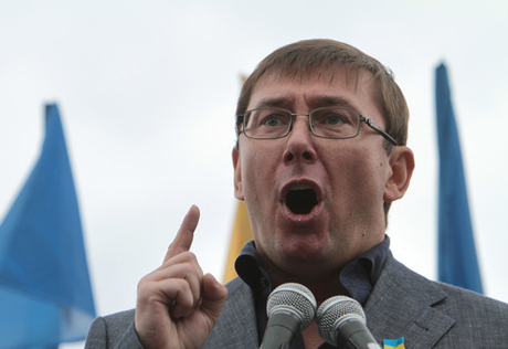 Апелляционный суд Киева не отменил арест Луценко