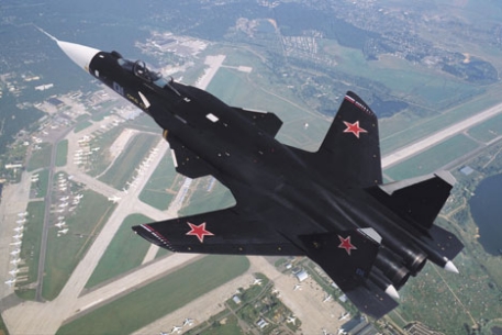 "Сухой" начал работу по поставке минобороны Су-35С