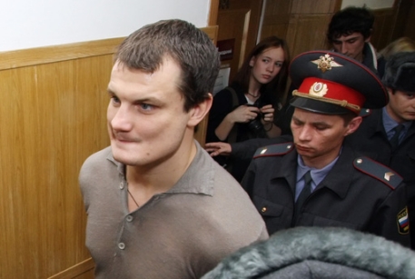 Боксера Романчука выпустили на свободу в зале суда