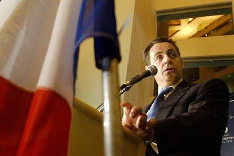 Франция введет налог на бонусы банкиров вслед за Британией