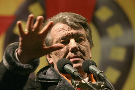 Ющенко назвал приватизацию Одесского завода "позорной"