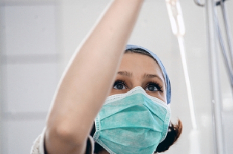 В больницах Белоруссии из-за гриппа отменили все операции