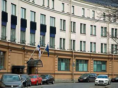 Консула Финляндии в Петербурге объявили персоной нон грата