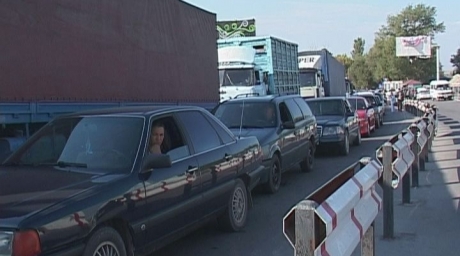 Казахстано-кыргызскую границу пересекают 26 тысяч человек в сутки