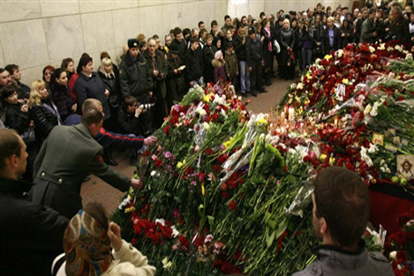 Опознали 37 погибших в терактах в московском метро