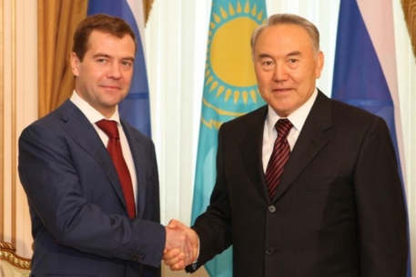 Медведев и Назарбаев получили наибольшую поддержку населения