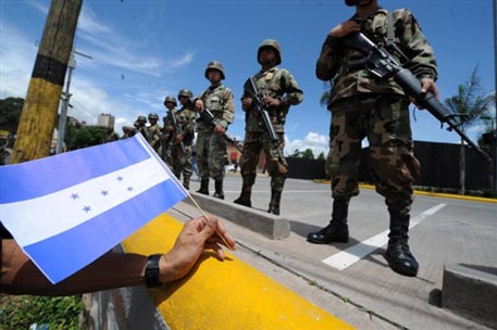 США остановили выдачу виз гражданам Гондураса