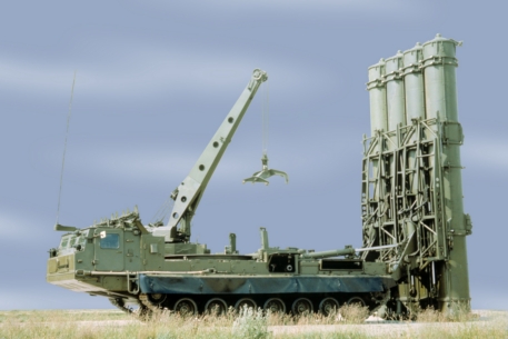 Иран купил четыре ракеты для комплекса С-300