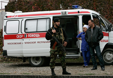 В Грозном при двух взрывах пострадали двое человек