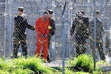 Сенат поддержал план Обамы по переводу заключенных Гуантанамо в США