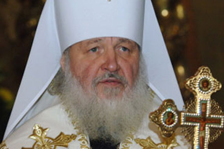 Патриарх Кирилл отказался от полета в западную Украину  