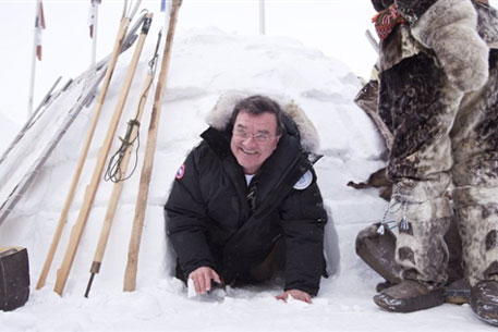Канадский министр пострадал в эскимосском иглу