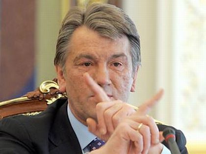 Ющенко разрешил качать каспийскую нефть в обход России