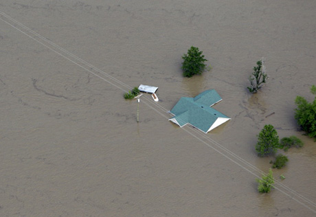 На Миссисипи происходит сильнейшее за последние 80 лет наводнение