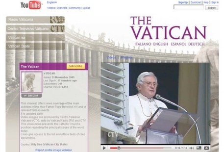 Радио Ватикана впервые запустит рекламу в эфире
