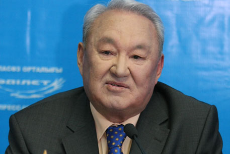 Правительство обвинили в неисполнении поручений Назарбаева