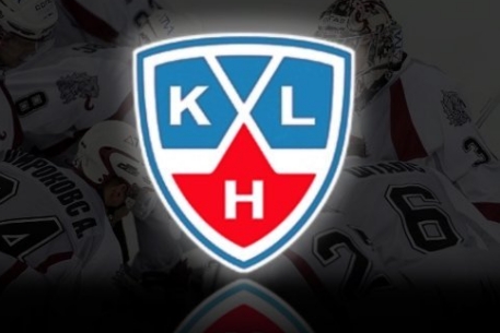ОХК "Динамо" получил права на хоккеистов объединившихся клубов