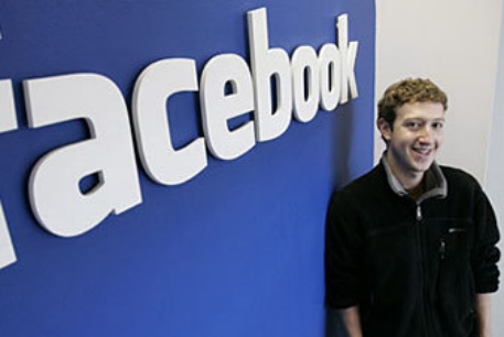 Суд "разморозил" активы Facebook