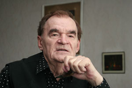В Алматы прошла церемония прощания с писателем Иваном Щеголихиным