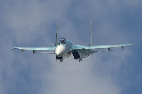 ВВС России заказали 64 истребителя у компании "Сухой" 