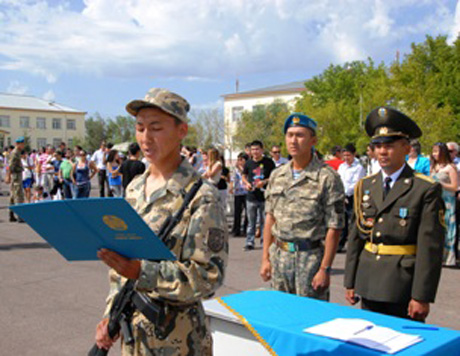 Назарбаев подписал Указ о весеннем призыве на срочную воинскую службу