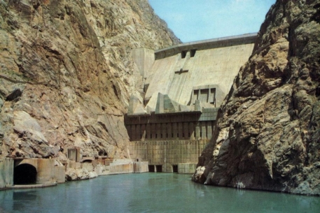 На Токтогульской ГЭС в Киргизии вышли из строя два генератора