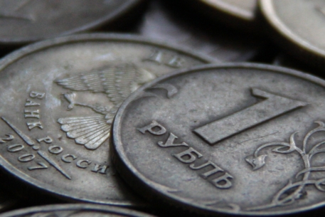 Путин пообещал плавное изменение курса рубля