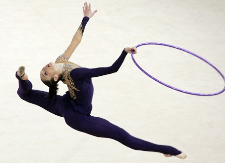 Казахстанская гимнастка успешно стартовала на ЧМ по художественной гимнастике