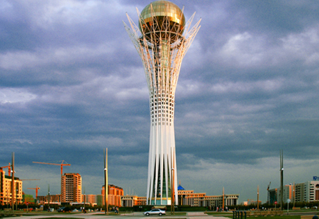 Казахстан празднует 13-летие переноса столицы