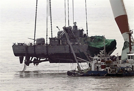 Южнокорейские военные назвали виновника потопления судна "Чхонан"