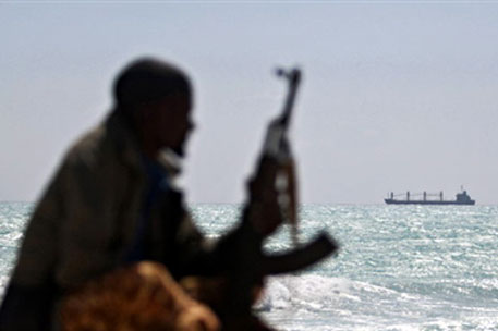 В Южно-Китайском море пираты в очередной раз ограбили судно