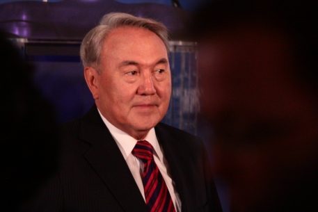 Назарбаев одобрил доработанную доктрину национального единства