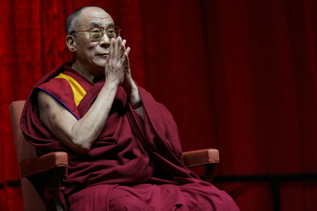 Далай-лама согласился стать женщиной в следующей жизни