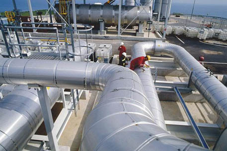 Азербайджан в 4 раза увеличит поставку газа в РФ к 2012 году