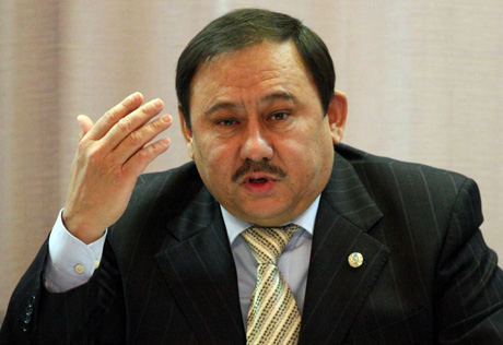 Мусабаев раскритиковал достигнутые в 2004 году соглашения РК и РФ