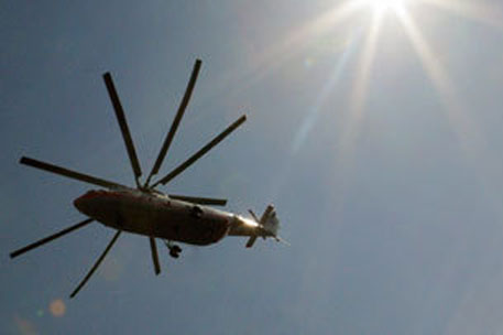 Извлекли тела двоих погибших упавшего в Каспий вертолета